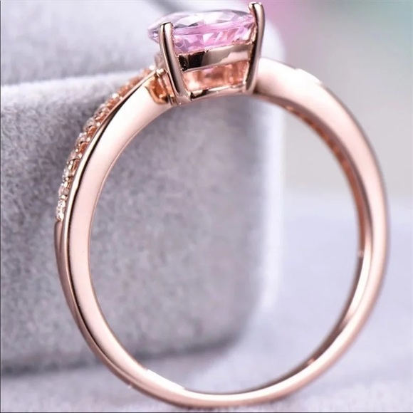 New Rose Gold Sapphire Pear Cut Women’s Ring - Picture 6 of 6